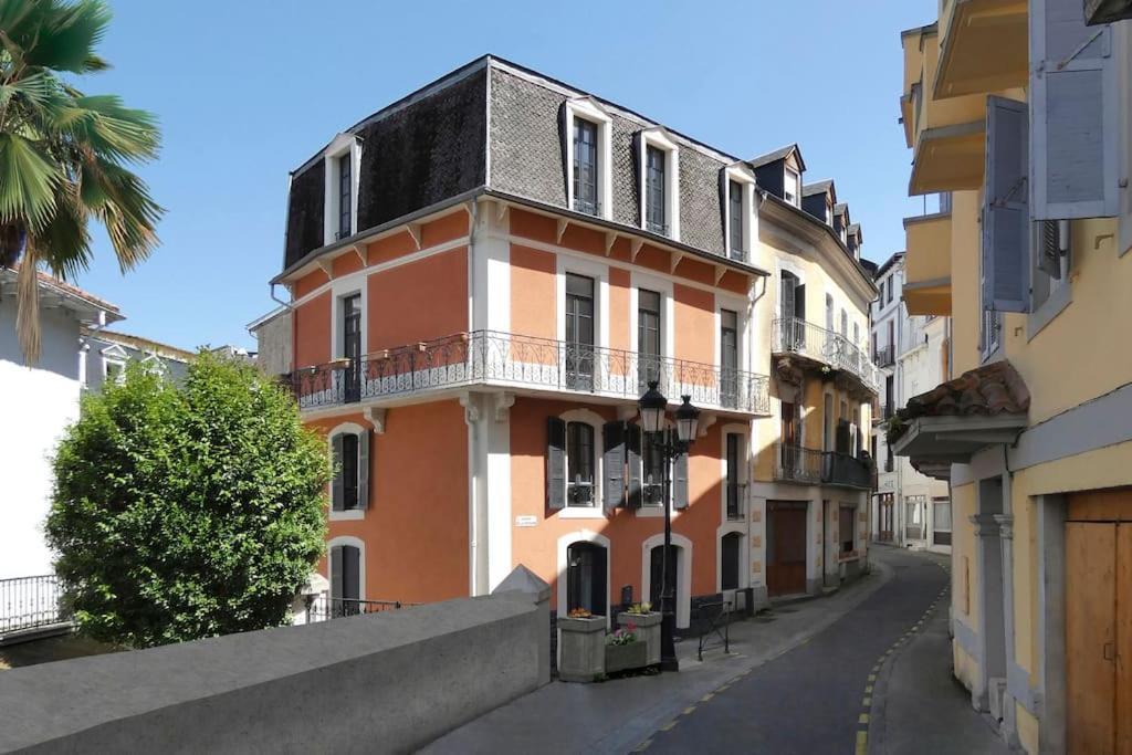 Villa Serenite Appartement Au Centre Ville N 6 Lourdes Bagian luar foto
